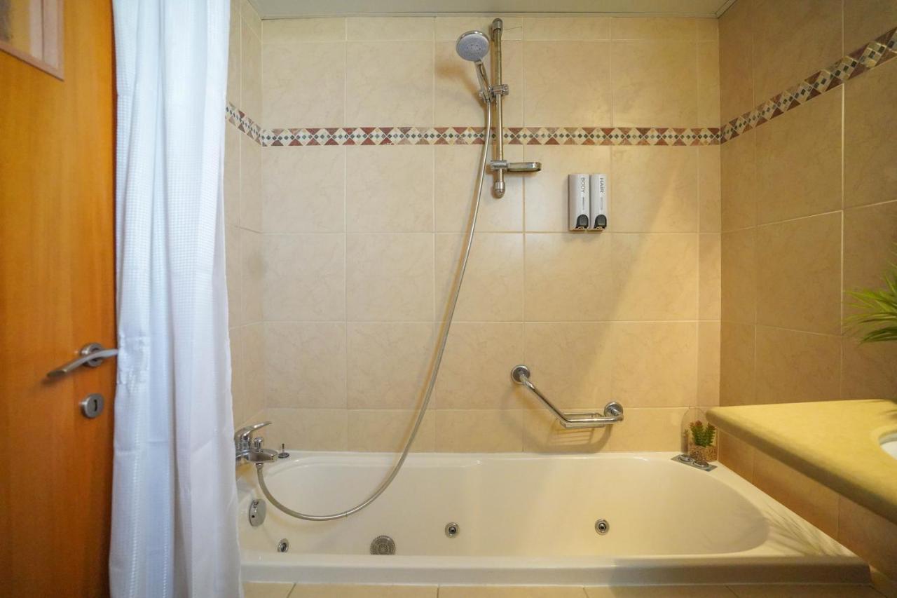 Two Bed Room Apartment 5 Min Walk To The Beach Ейлат Екстер'єр фото